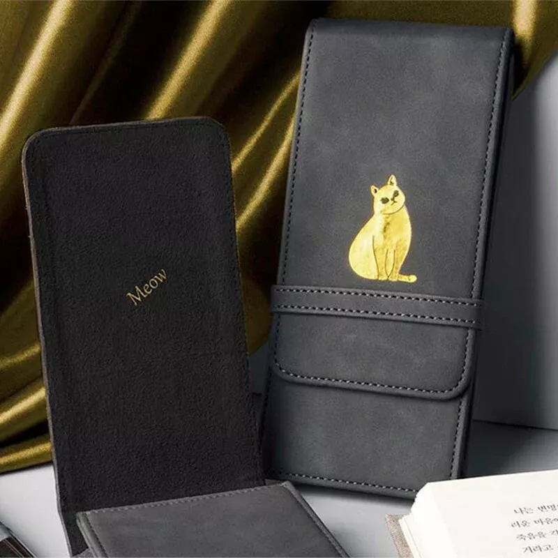 World Classic Literature Pen Pouch (I Am a Cat)